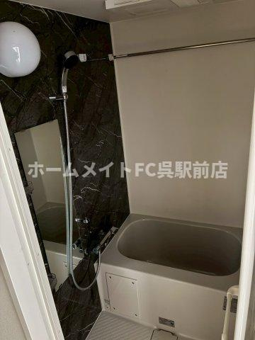 月光鎮守府の浴室