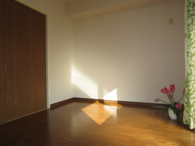 【寝室】