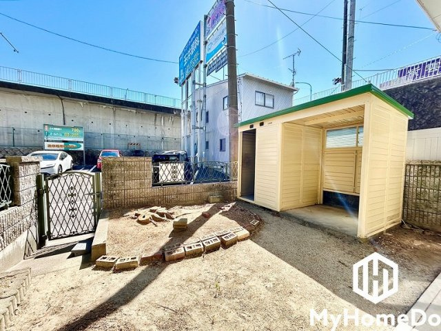 西区坂井戸町の庭