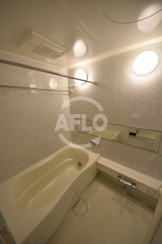 クロスレジデンス大阪新町　堀江小学校区の浴室|クロスレジデンス大阪新町　浴室