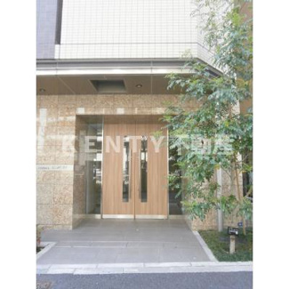 【エントランス】 | 落ち着いたエントランスです
