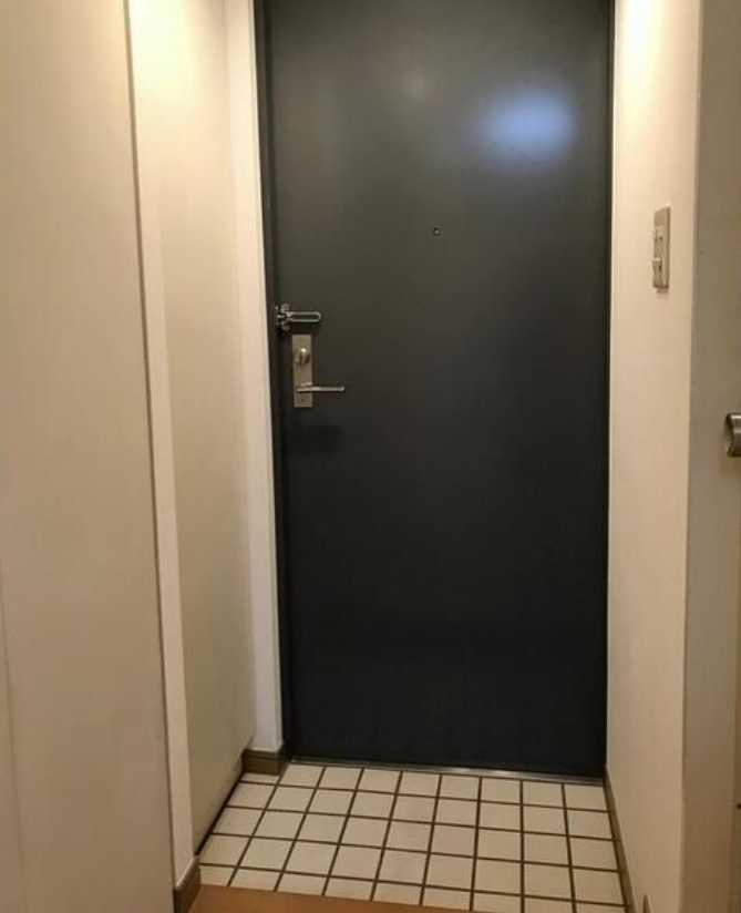 グランドメゾン三軒茶屋　駅近　分譲賃貸　高層階の玄関