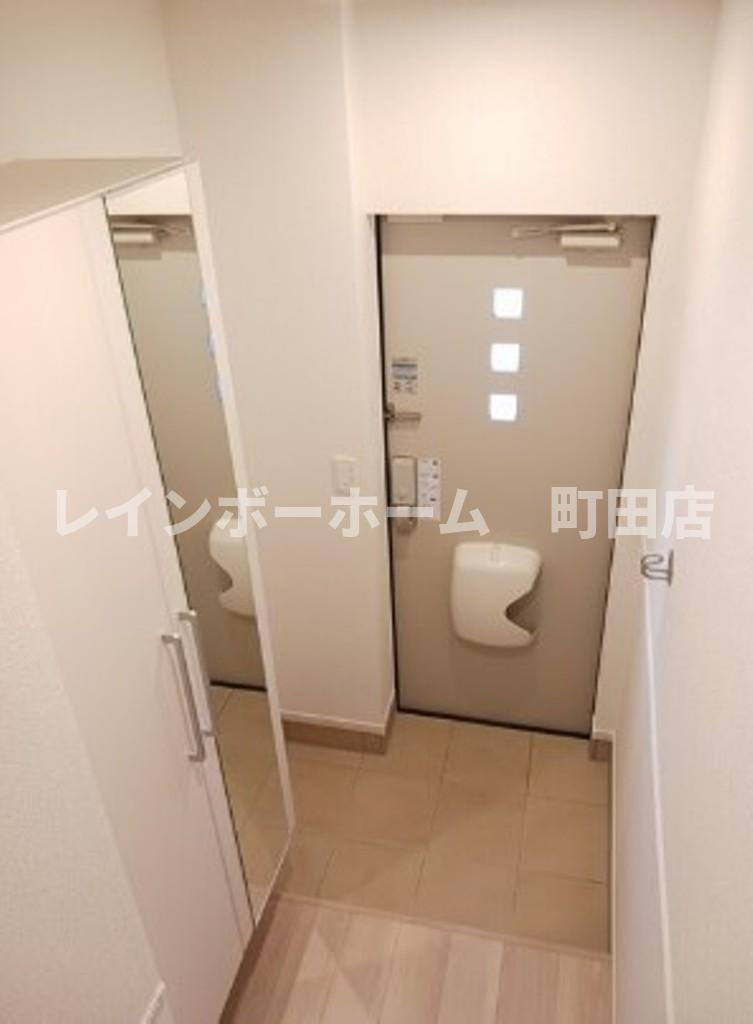 マーナ　リエール※初期費用分割あと払いサービス利用可能物件の玄関