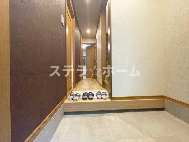 菅原3 中古戸建の玄関|きれいな玄関です