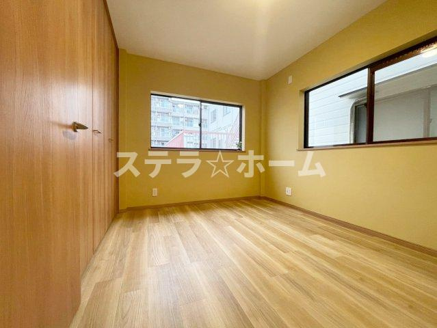 菅原3 中古戸建の洋室|きれいな洋室です