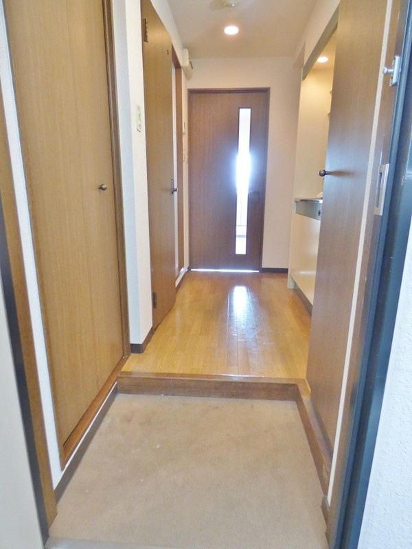 グランデアステール芦屋の玄関