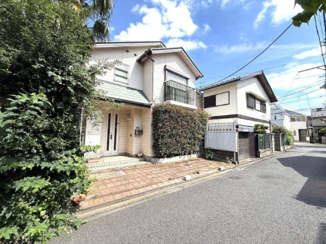【周辺】 | 【仲介手数料３９５万円が４０％（１５５万円）ＯＦＦ！】■祖師ヶ谷大蔵駅６分■いい場所です。 | 決算キャンペーン中！
家計応援サービスの限界に挑戦中！
詳細は「諸費用」欄をご確認下さい！
■祖師ヶ谷大蔵駅６分
■お好きなハウスメーカーで建築可能
■無料で間取図作成可能