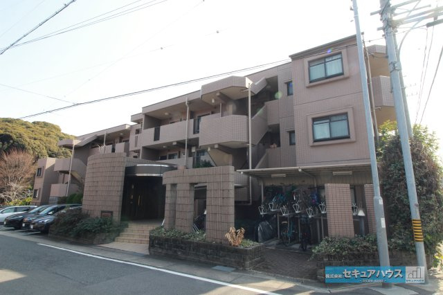 ユニーブル鳴海東ガーデンコートの外観|事前予約にて現地ご見学いただけます！お気軽にお問い合わせください♪
■株式会社　セキュアハウス■
住宅ローンに強く、知識、経験豊富なスタッフ在籍
お客様に寄り添い、ご成約後もサポート致します。　　　　