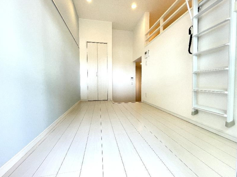 プランドールNの洋室