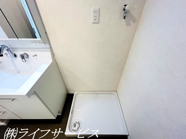 【洗面所】 | ニュー大阪ハイツ（宮原２丁目） | 洗濯パン