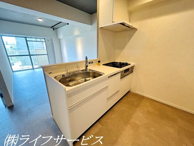 【キッチン】 | ニュー大阪ハイツ（宮原２丁目） | オープンタイプのキッチンにつきお部屋が広々と感じられます！