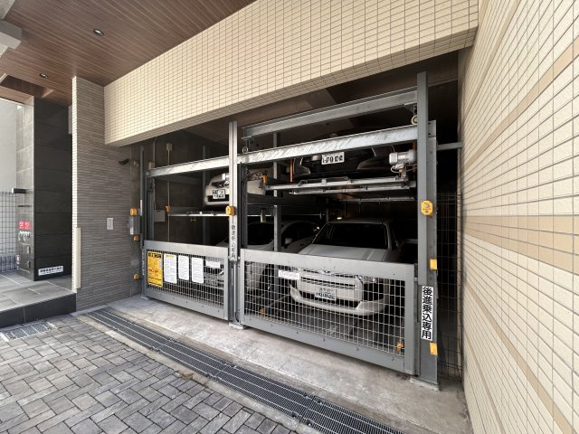 【駐車場】ファーストフィオーレ神戸駅前