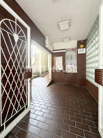 グレースハイム上住吉のロビー