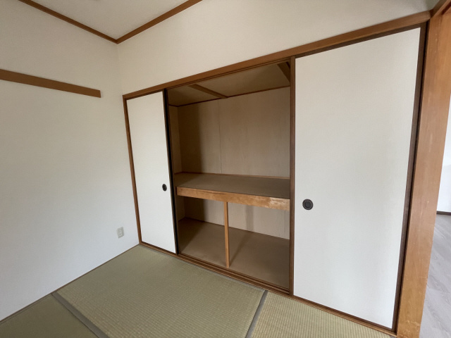 ヴォーン岡本の収納