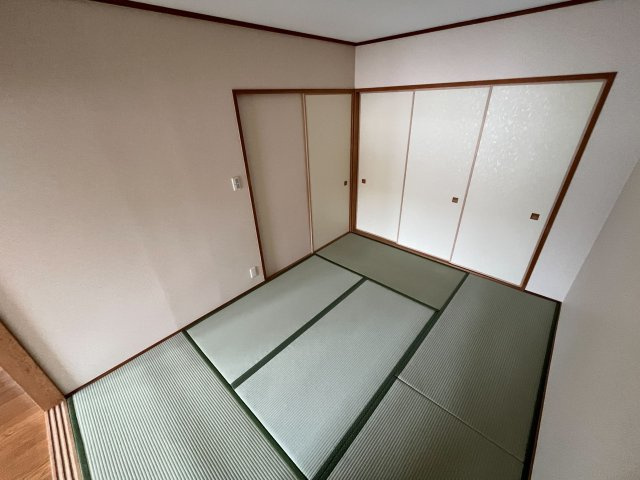 芦屋西山アーバンライフの居間・リビング