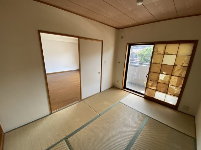 ロイヤル芦屋翠ヶ丘の居間・リビング