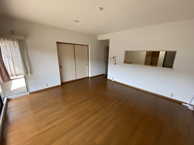 ロイヤル芦屋翠ヶ丘の居間・リビング