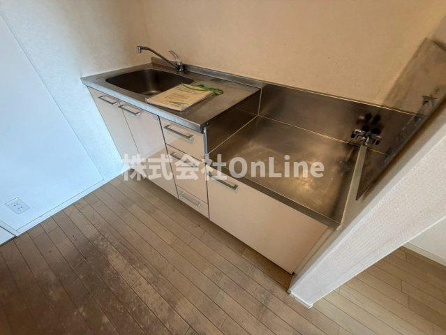 大阪市平野区加美正覚寺１丁目の賃貸マンションのキッチン