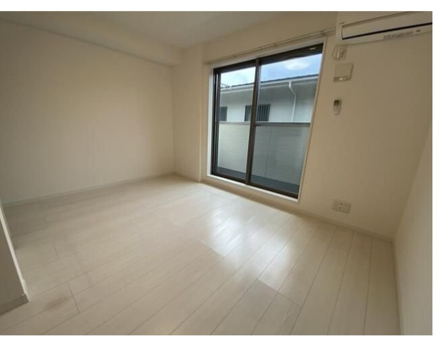 V-room1