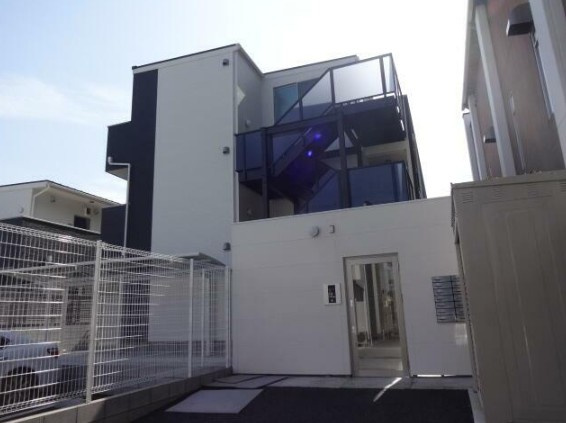 V-room1の外観