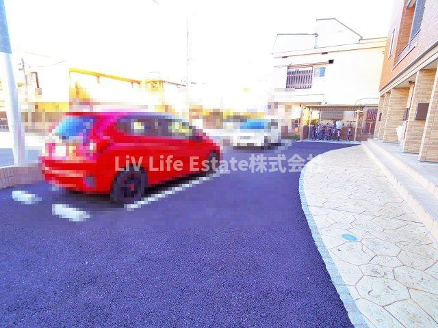 サンベリーの駐車場