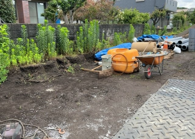 【外観】 | 土地の面積＝住宅面積ではありません。建ぺい率の問題などで、土地のある場所によって住宅を建てられる面積は限られています。高さもしかり、「土地」という言葉の中には、建築条件も含まれると考えておきましょう。