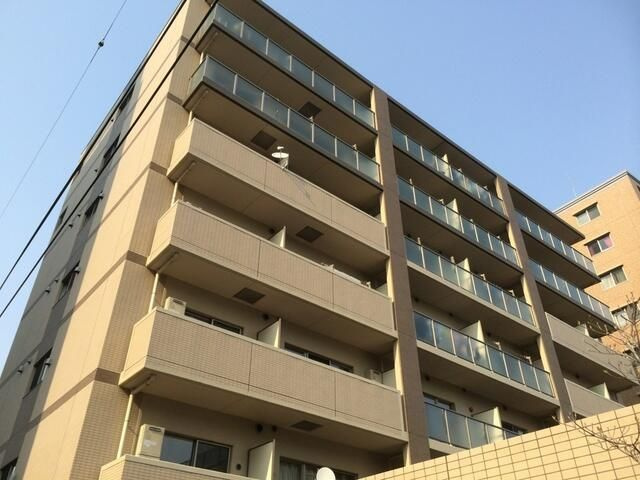 フレア・Fの外観