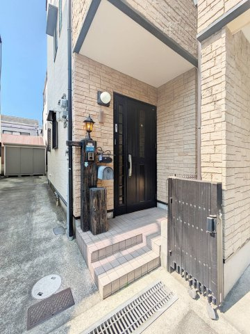 深江南町2丁目中古戸建の玄関|毎日通る玄関はこちらです