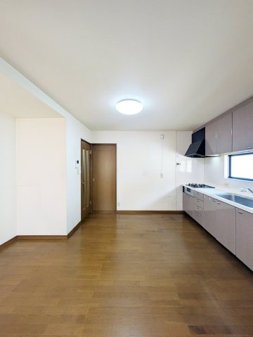 深江南町2丁目中古戸建のキッチン