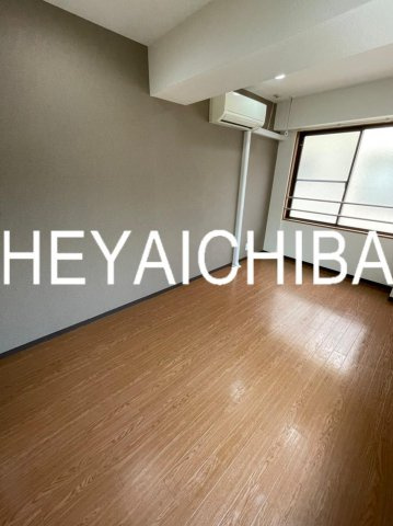 新東京タワーレジデンスⅡの居間・リビング