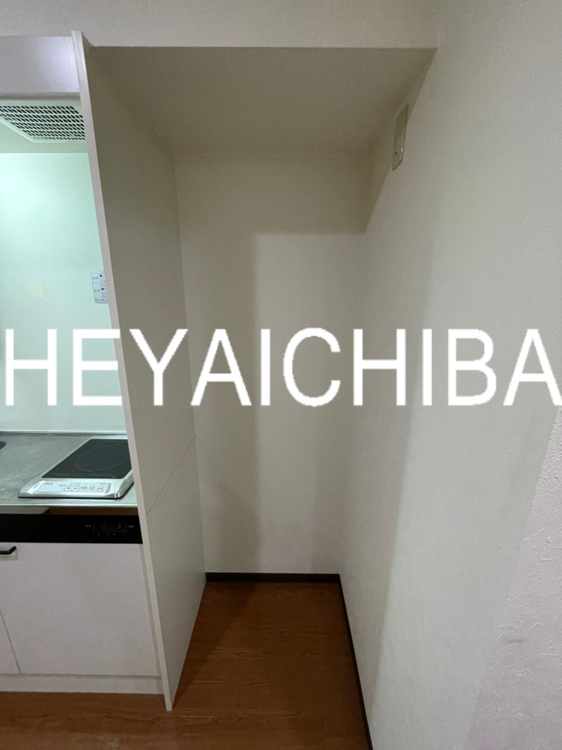 新東京タワーレジデンスⅡのキッチン|冷蔵庫置場