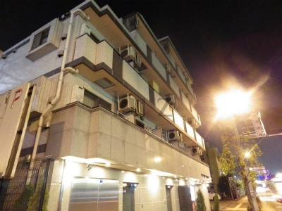 グリアス横浜三ッ沢公園の外観