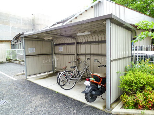エクセレント東町のその他共用部分|駐輪場に自転車も停められます♪