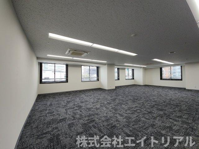 矢作豊田ビルの内装