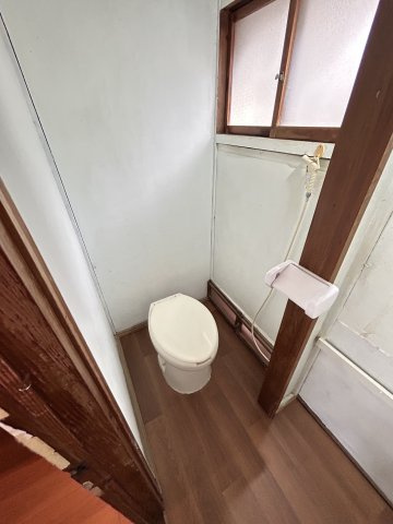 岡田５丁目平屋のトイレ