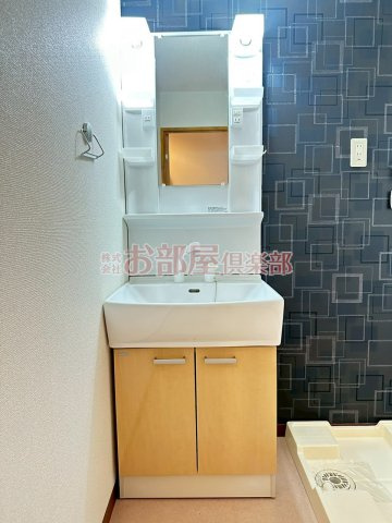 プランドール六ツ門Ⅱの独立洗面台|独立洗面台です