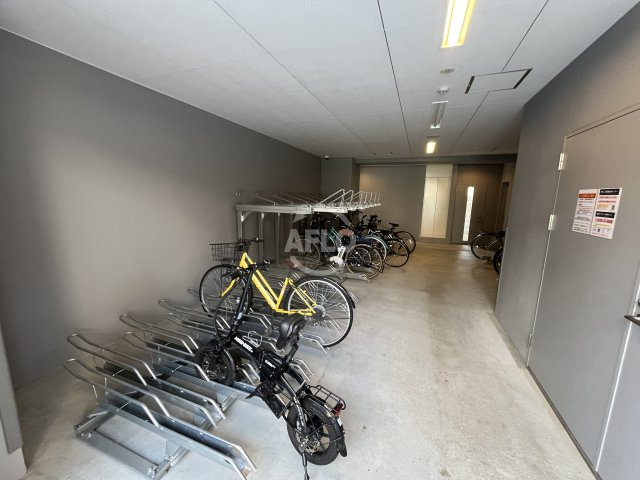 セレニテ難波ミラク参番館のその他|セレニテ難波ミラク参番館　駐輪場