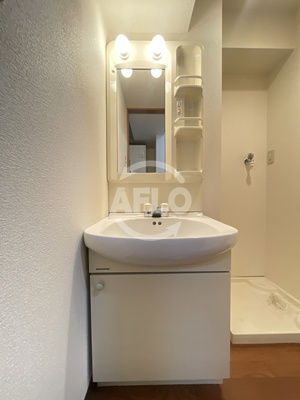 MiYo87天下茶屋の独立洗面台|Miyo87天下茶屋　独立洗面台