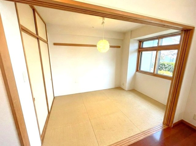 山王プレイスの和室|畳交換予定　エアコン設置可
※室内写真は家具・小物等を消すAI生成のため、実物とは異なる場合がございます。