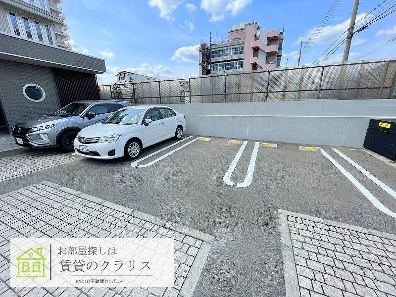セジュールKOTOの駐車場
