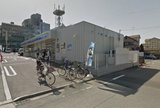 ローソン 橋本五丁目店 徒歩7分。コンビニ 540m