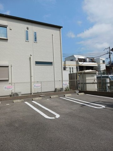 レジデンスＴＫ　吉田の駐車場