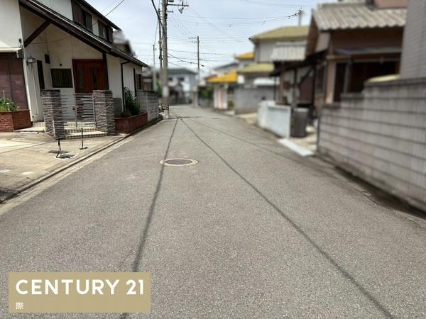 和歌山市関戸４丁目　土地の前面道路含む現地写真