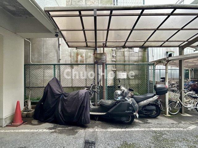 西大島ビューハイツの駐車場|【バイク置場】最新の空き状況や費用などの詳細は担当スタッフまでお問い合わせください。