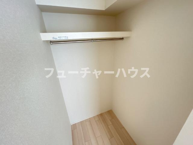 Ｃｌｅａｒｉｓｅ（クリアライズ）の収納|ウォークインクローゼット（イメージ）