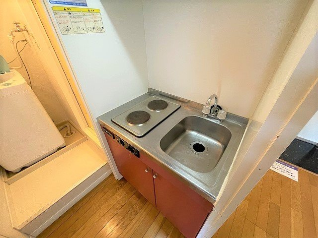 レオパレスセントラルのキッチン