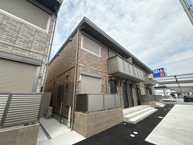 ハイムレトア飾東　B棟の外観