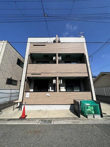 GLANTERIOR立花の外観