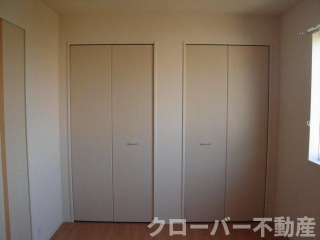 アジュールの内装|洋室（北側）