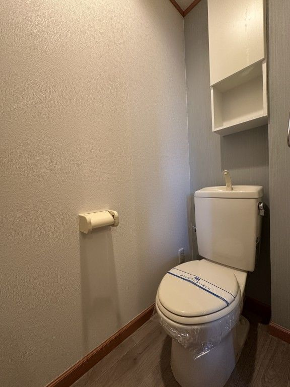コウノトリのトイレ